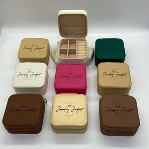 ✨ 💝 GIFT 🎁  ✨ with select purchases 🆕 ✨while stocks last✨